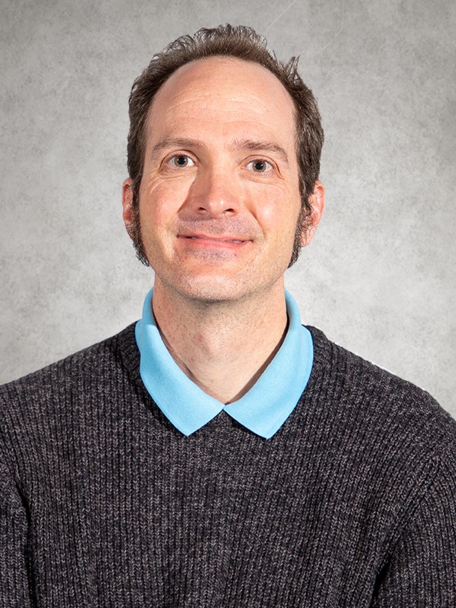 Headshot of Colin Garnett