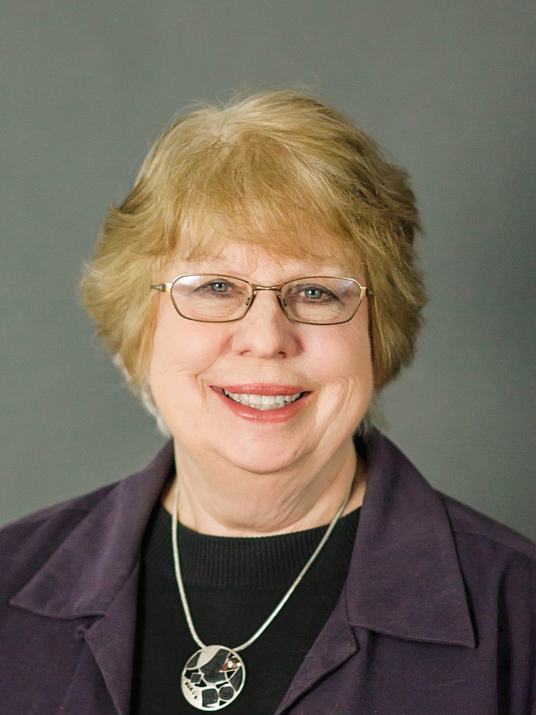 Headshot of Janeen Larsen