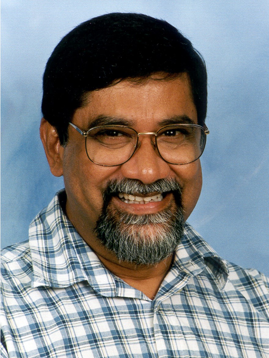 Headshot of Ahrar Ahmad