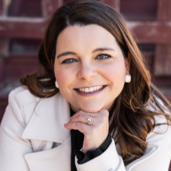 Headshot of panelist Kelsey Ruzicka