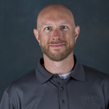 Joel  Lapka 