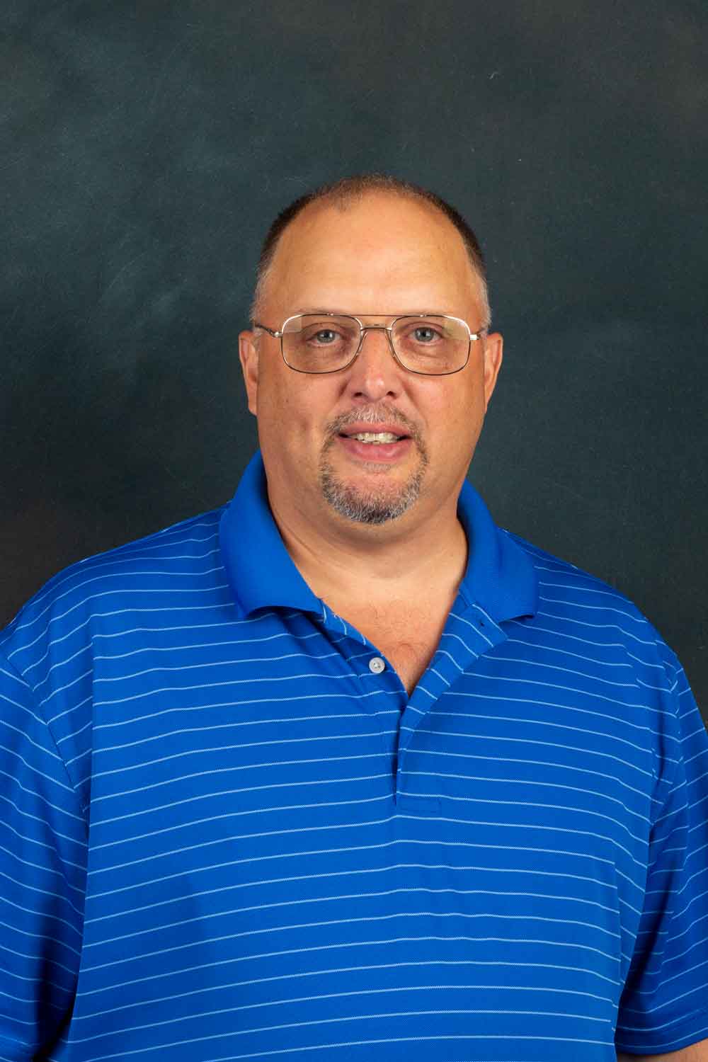 Profile Picture: 300w x 400h