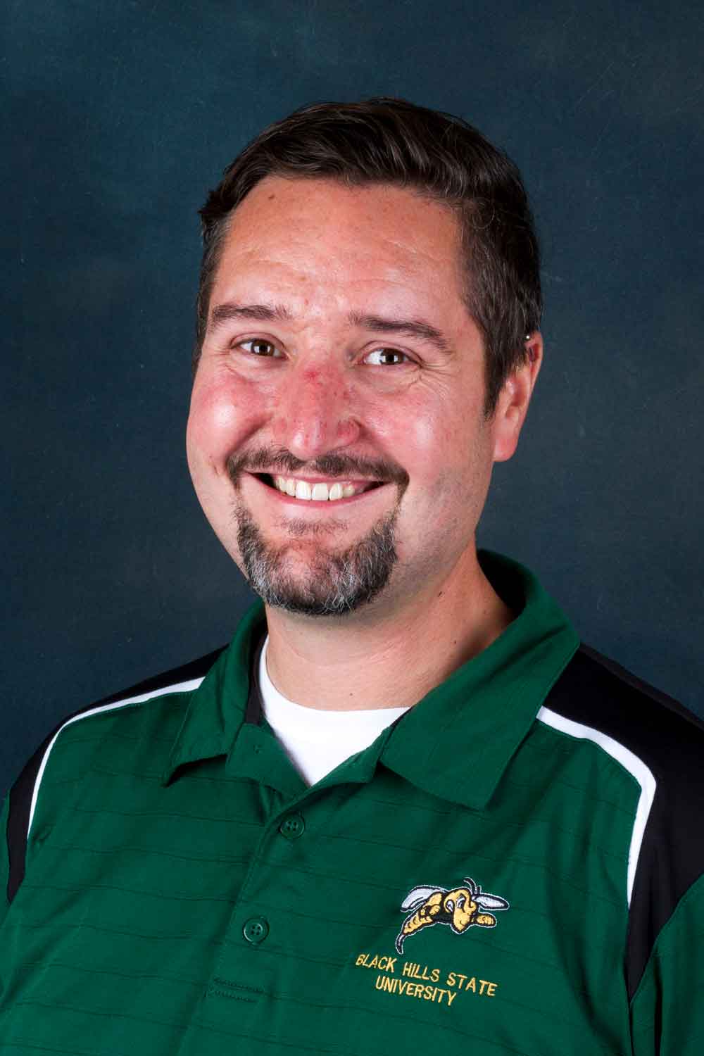 Profile Picture: 300w x 400h