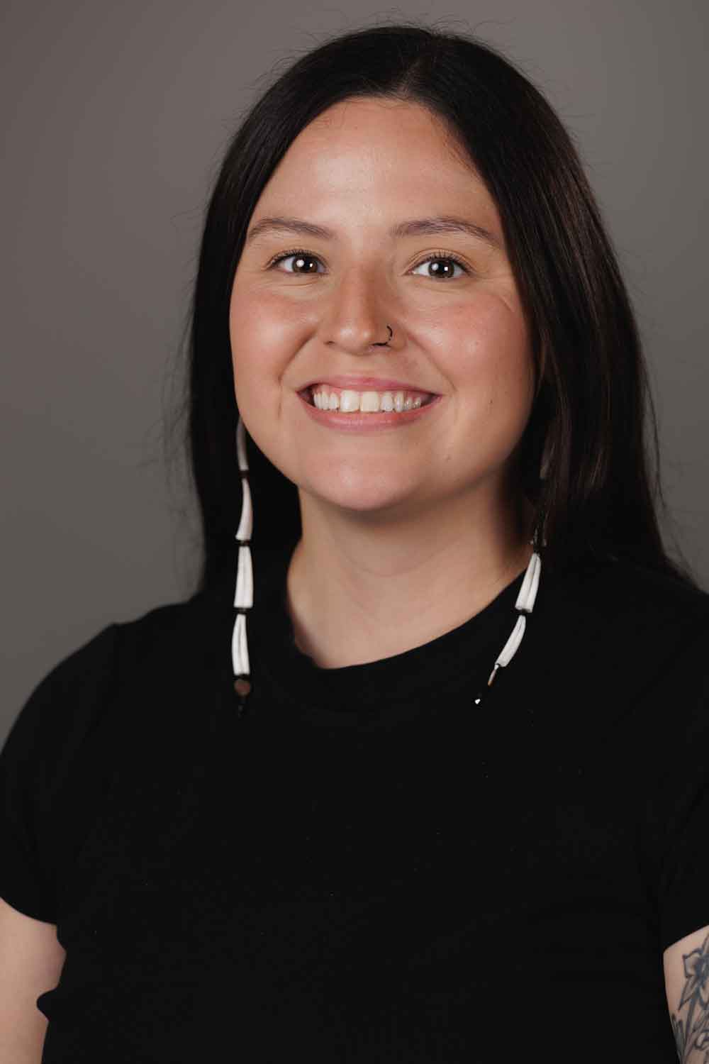 Profile Picture: 300w x 400h