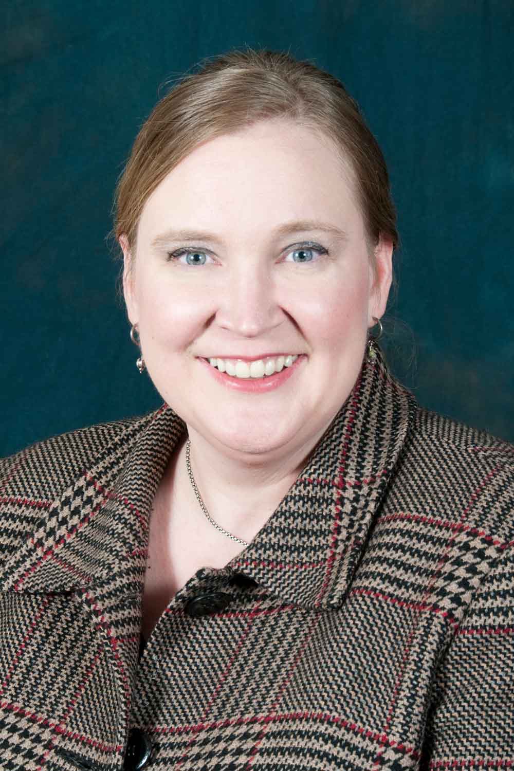 Profile Picture: 300w x 400h