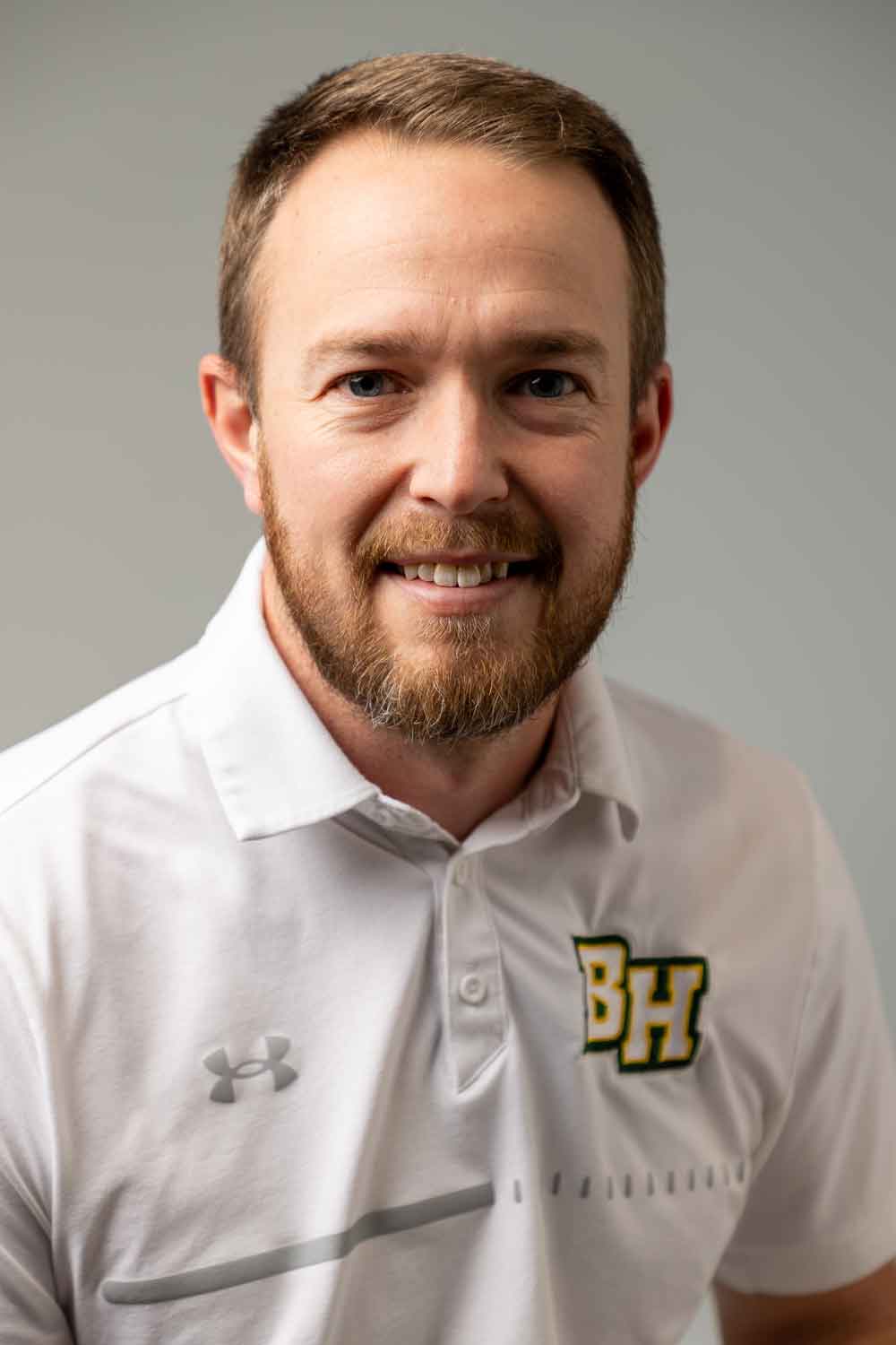 Profile Picture: 300w x 400h