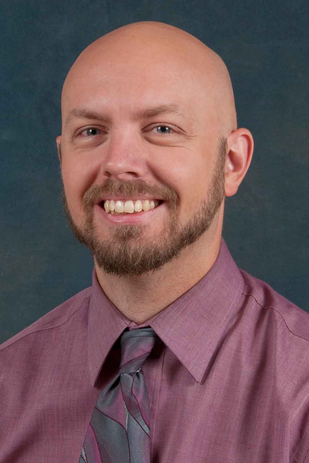 Profile Picture: 300w x 400h