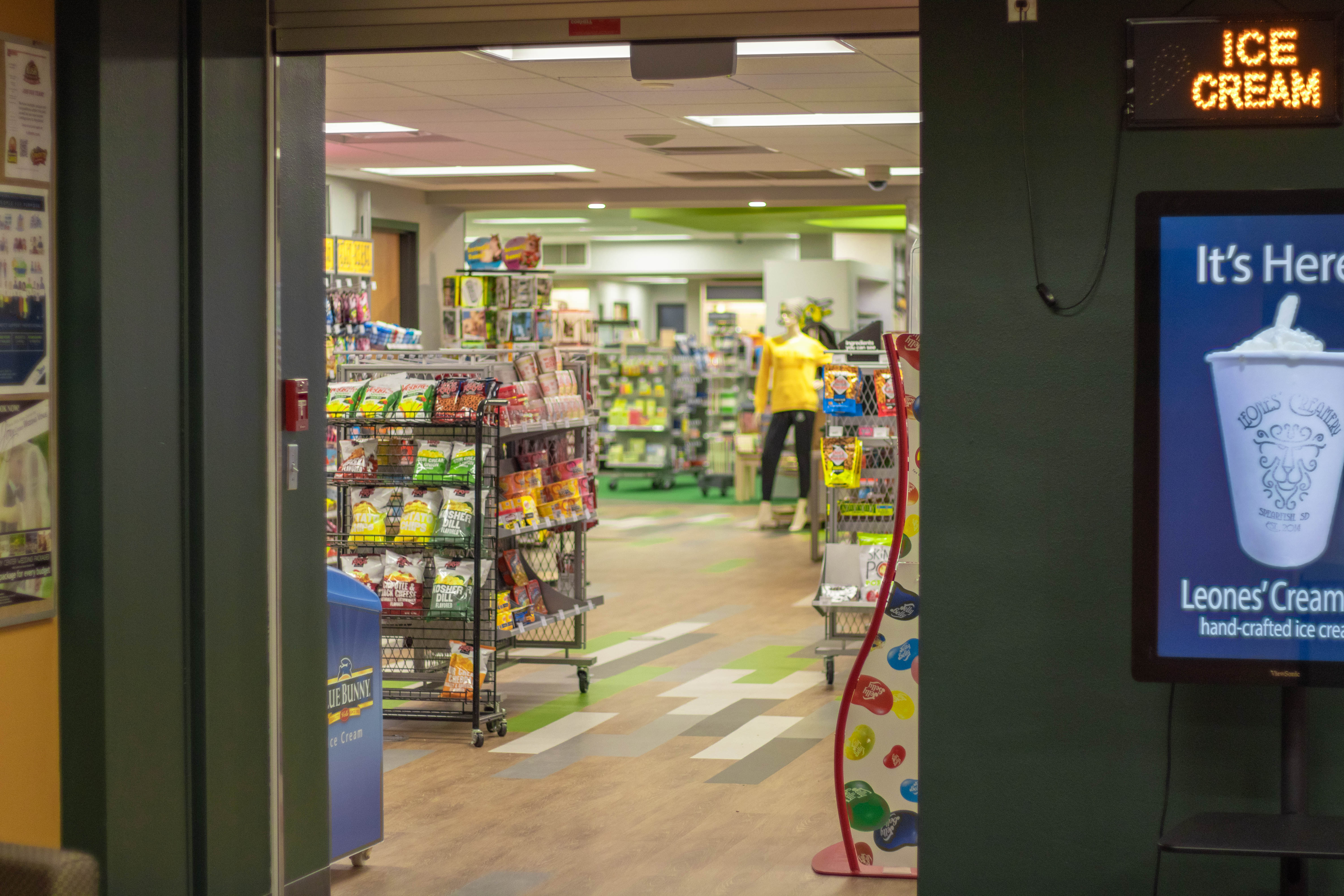 Image of the food side of the University Bookstore.